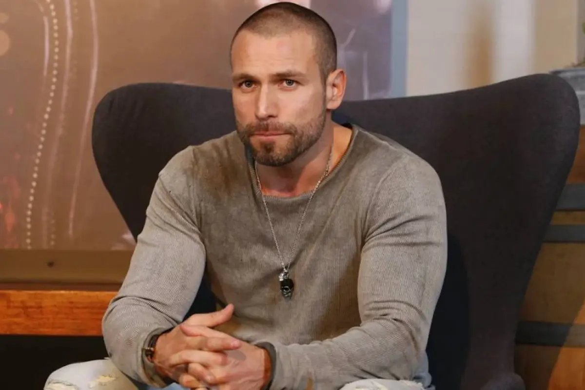 Rafael Amaya, 