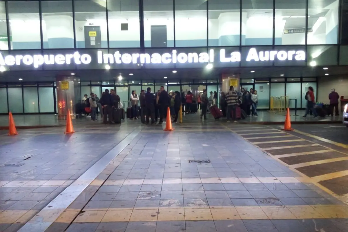 Aeropuerto La Aurora, 