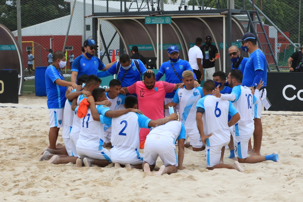 guatemala-avanza-a-cuartos-de-final-premundial-de-futbol-playa-concacaf-emisoras-unidas-6 | 