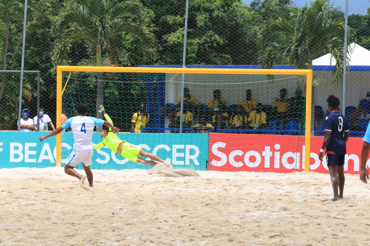 guatemala-avanza-a-cuartos-de-final-premundial-de-futbol-playa-concacaf-emisoras-unidas-4 | 