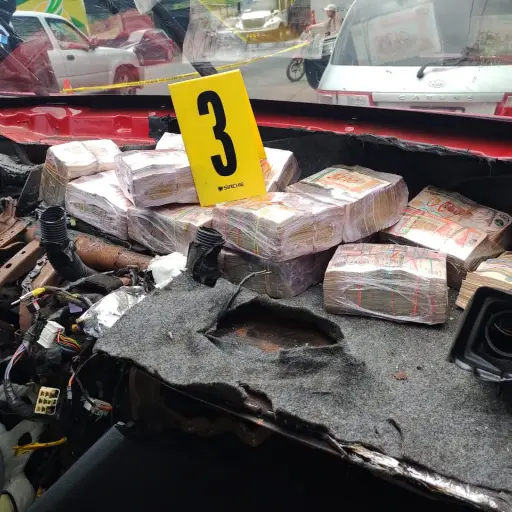 dinero-carros-pcifico ,