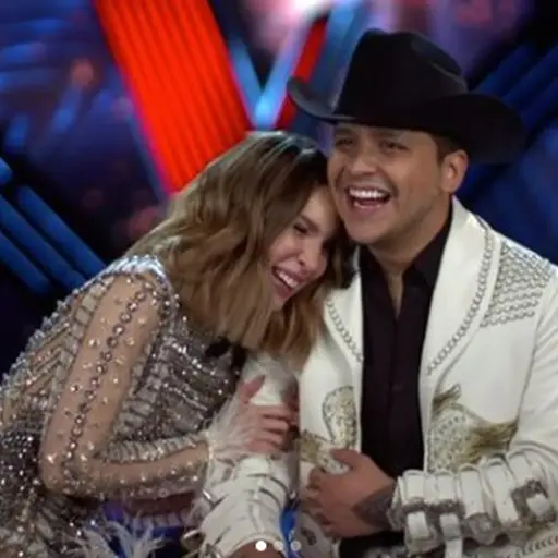 belinda y nodal emisoras unidas ,