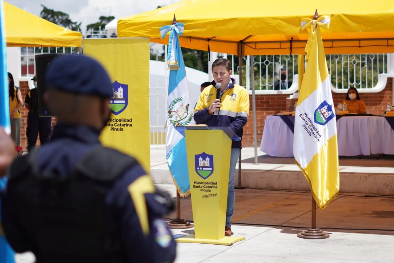 nuevos-agentes-policia-seguridad-municipal-santa-catarina-pinula-3 | 