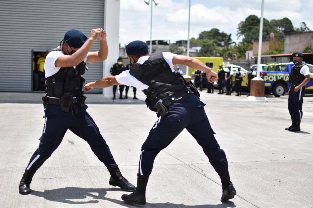 nuevos-agentes-policia-seguridad-municipal-santa-catarina-pinula-2 | 