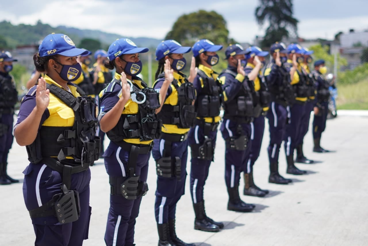 nuevos-agentes-policia-seguridad-municipal-santa-catarina-pinula-10 | 