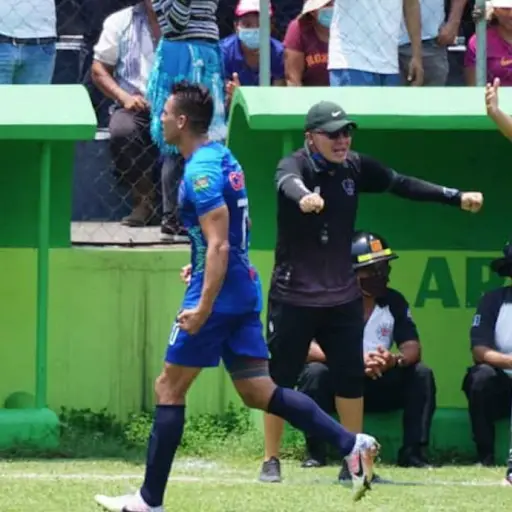 entrevista-mario-acevedo-tecnico-santa-lucia-final-ida-torneo-clausura-emisoras-unidas- ,