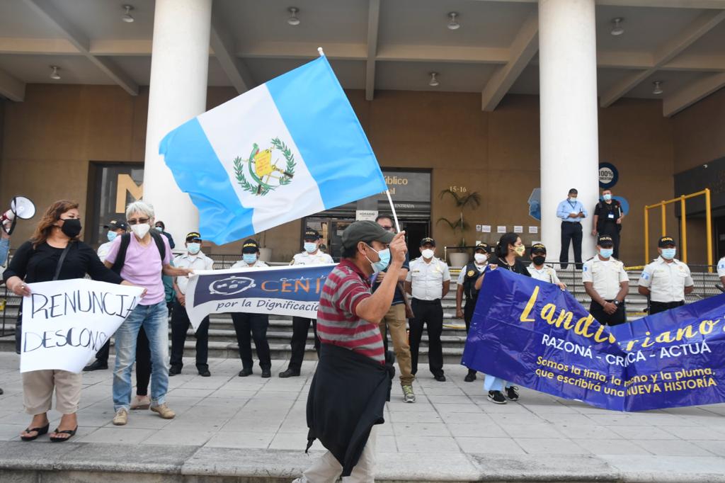 manifestacion-organizaciones-sociedad-civil-ministerio-publico-fiscal-general-emisoras-unidas15 | 