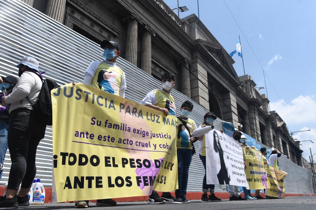 protesta Luz María1 | 