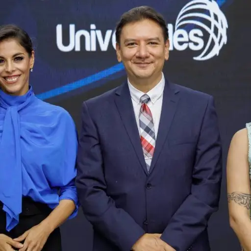 Seguros Universales ,