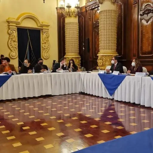 reunion-palacio-nacional-diputados-vacunas-covid-19-emisoras-unidas ,