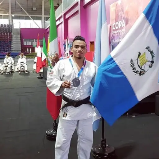 jose-ramos-se-clasifica-a-juegos-olimpicos-de-tokio-2020-emisoras-unidas- ,