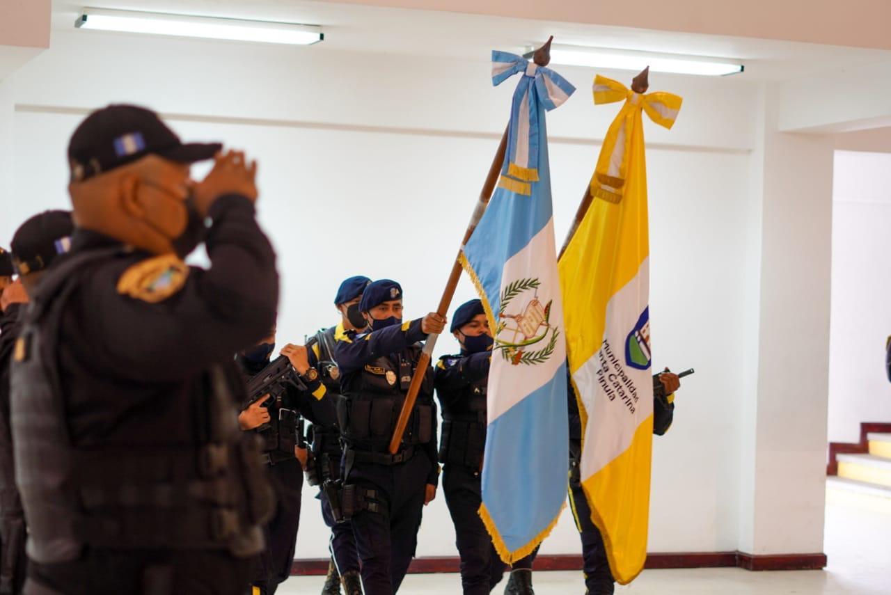 agentes-policia-municipal-morales-graduados-santa-catarina-pinula-4 | 