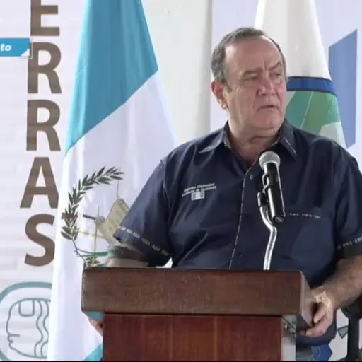 presidente-alejandro-giammattei-estado-prevencion-emisoras-unidas ,