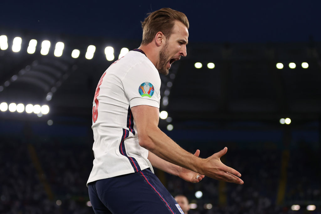 Celebración de Harry Kane ante Ucrania | 