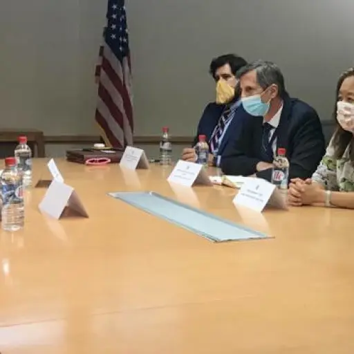 Autoridades de EE. UU. señalaron la necesidad de combatir la corrupción en el país y en la región. Foto: Twitter Julie Chung