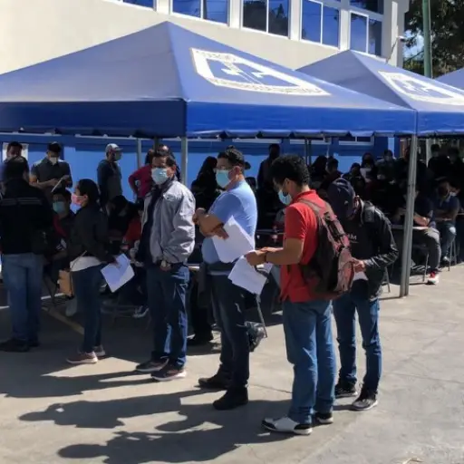 centro-vacunacion-covid-19-colegio-ingenieros-emisoras-unidas ,