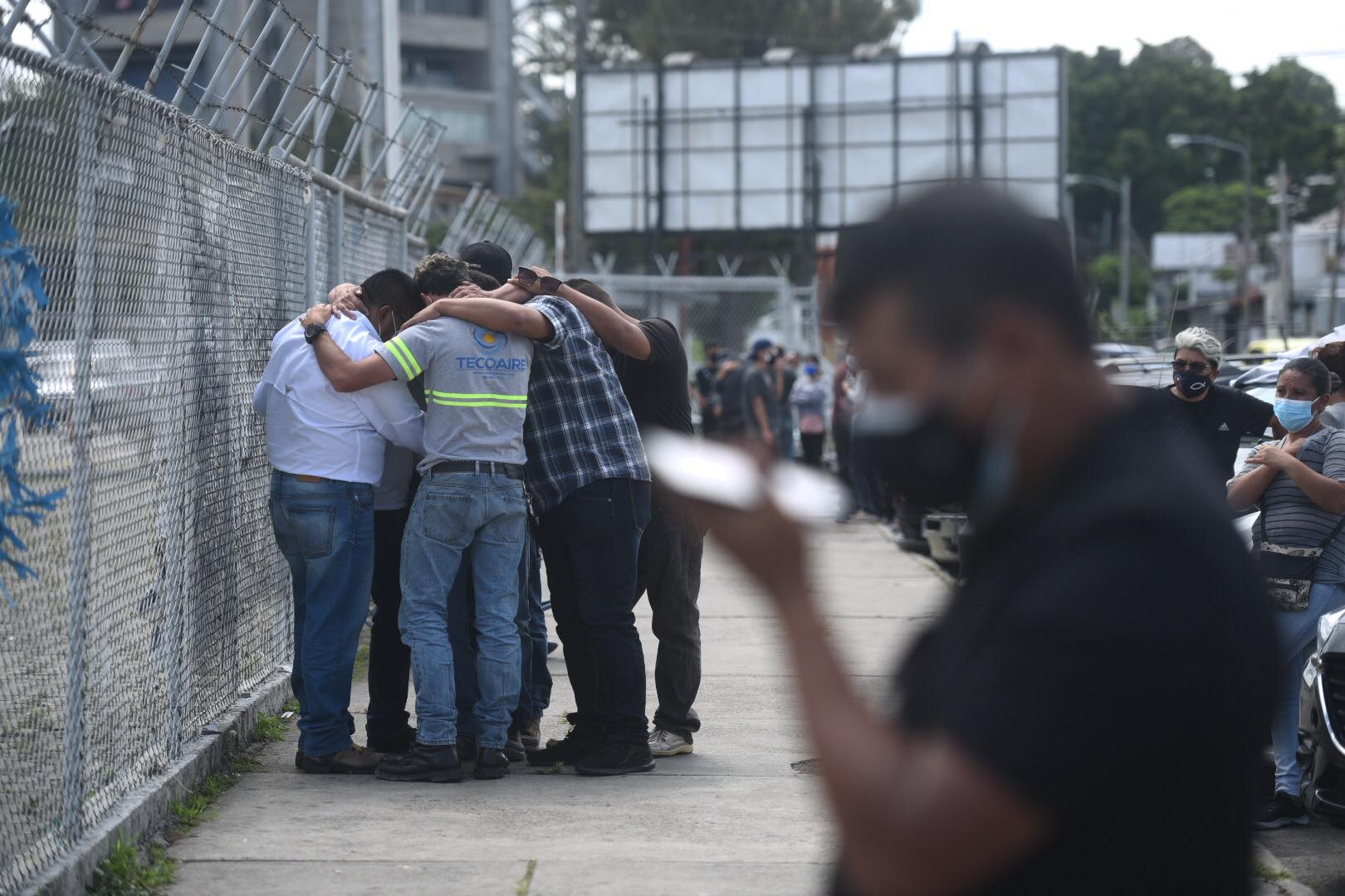 familiares-victimas-covid-19-parque-industria-3 | 