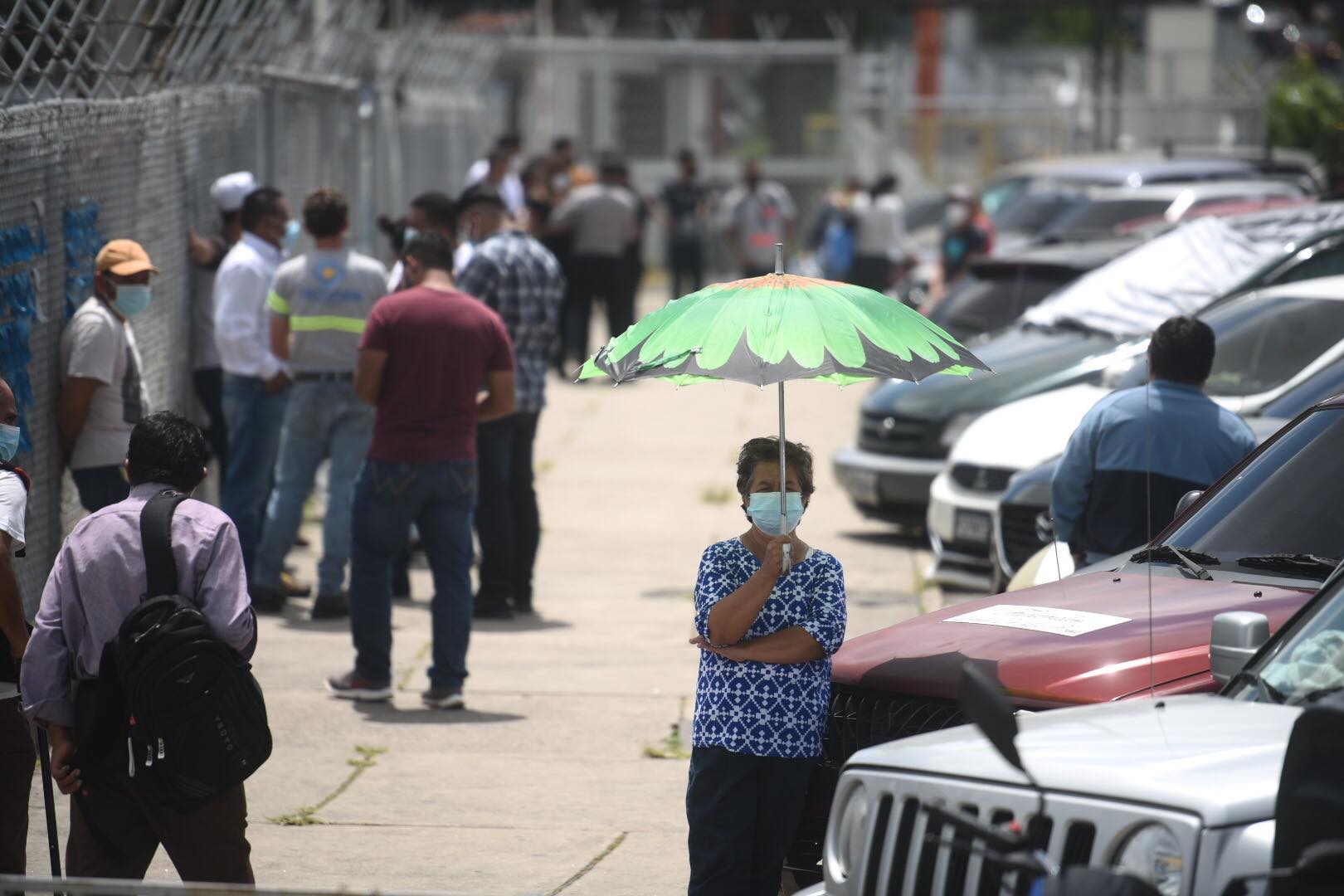 familiares-victimas-covid-19-parque-industria-2 | 