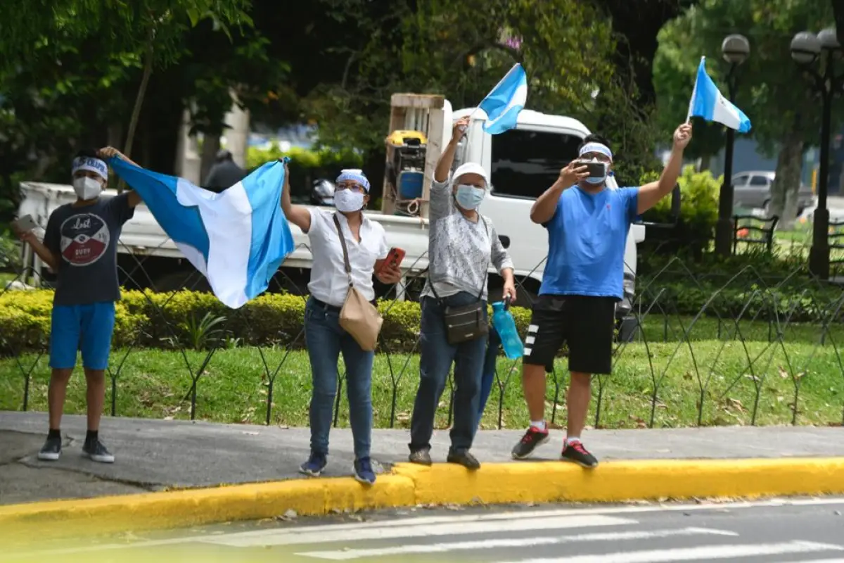 kevin-cordon-caravana-regreso-de-tokio-emisoras-unidas-4, 