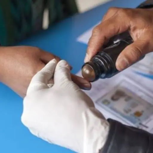 El diputado José Rivera propuso un cambio en el método de elección de diputados por listado nacional y distritales.