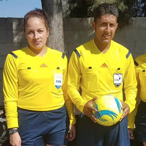 flor-de-maria-escobar-fallece-hoy-lunes-9-de-septiembre-2021-emisoras-unidas- ,