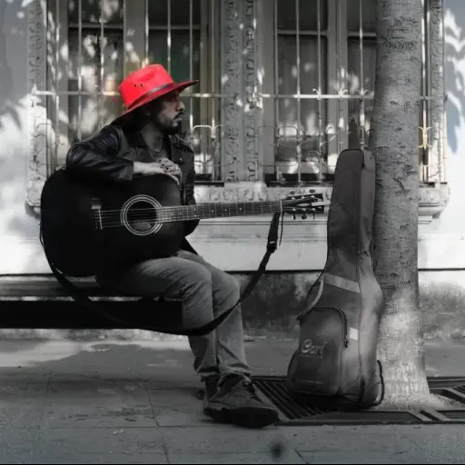 Markos Vinoviejo cantautor guatemaleco concierto virtual ,