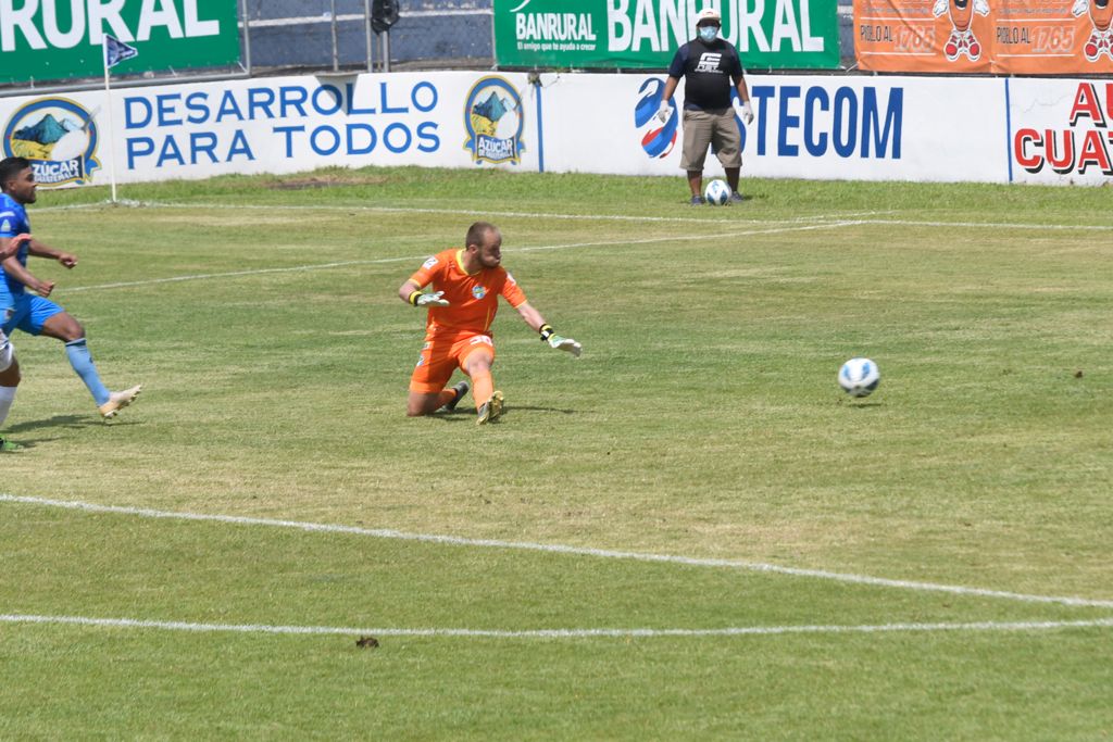 santa-lucia-vs-comunicaciones-resultado-partido-champions-league-emisoras-unidas-9 | 