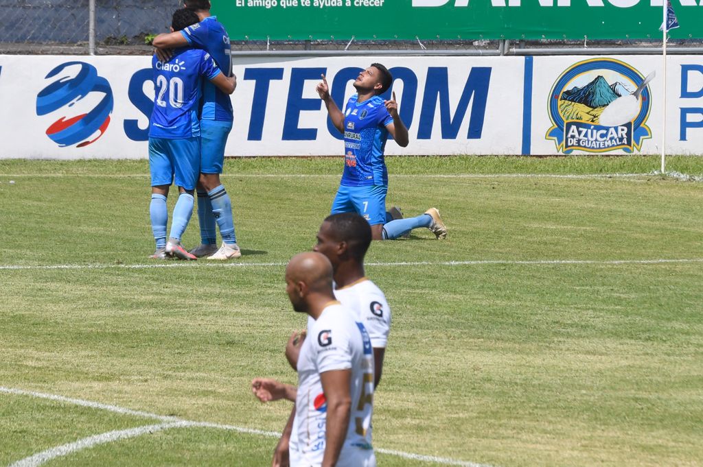 santa-lucia-vs-comunicaciones-resultado-partido-champions-league-emisoras-unidas-8 | 