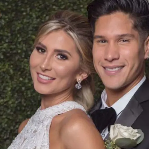 Chyno-Miranda-y-Natasha-Araos-estan-juntos-niegan-los-rumores ,