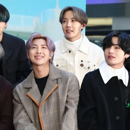 BTS ,