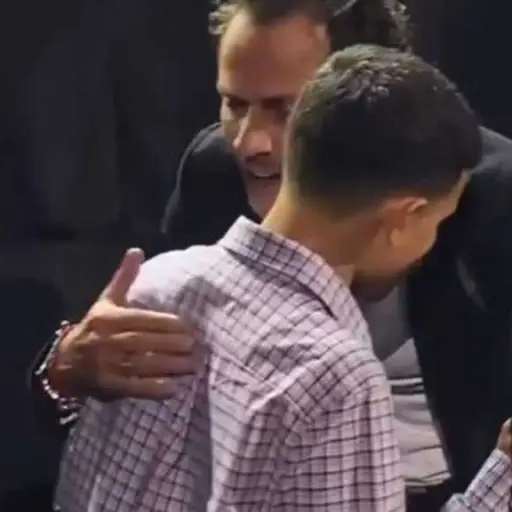 Marc Anthony niño ciego concierto ,