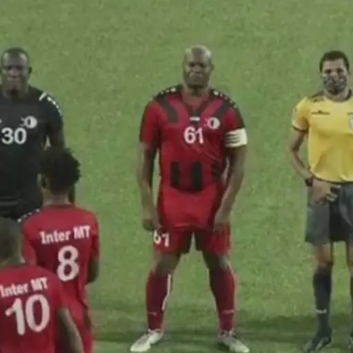 concacaf-abrira-investigacion-a-Ronnie-Brunswijk-vicepresidente-surinam-emisoras-unidas- ,