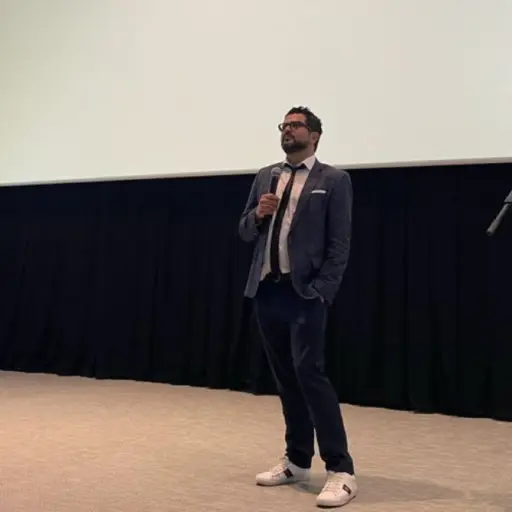 Kenneth Muller FICG ,