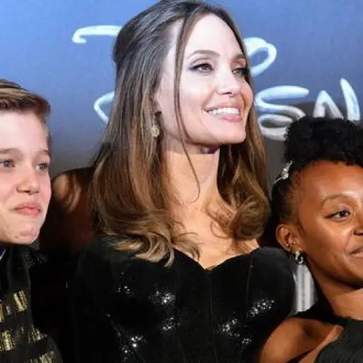 Angelina Jolie Zahara Jolie-Pitt ,