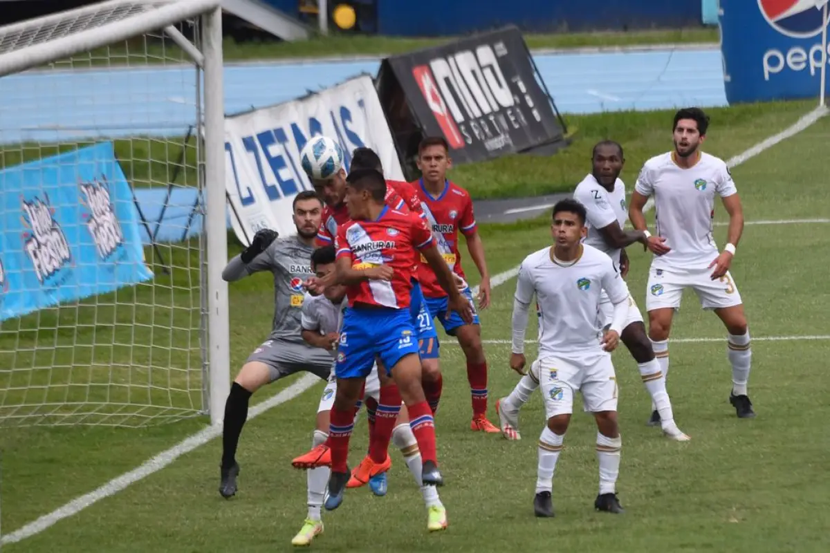 comunicaciones-vs-xelaju-resultado-partido-torneo-apertura-emisoras-unidas-18, 