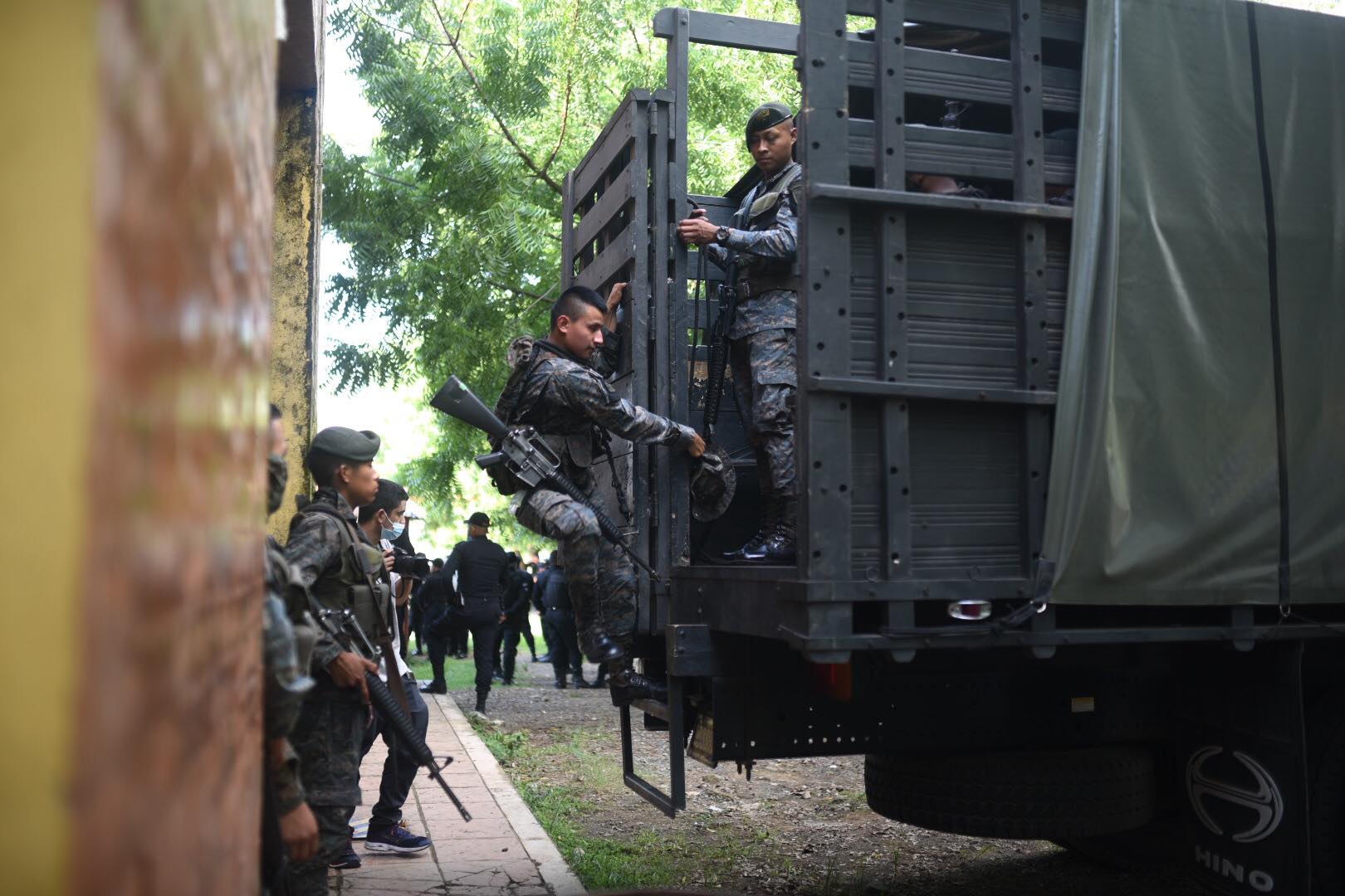 estado-sitio-pnc-ejercito-el-estor-izabal-emisoras-unidas2 | 