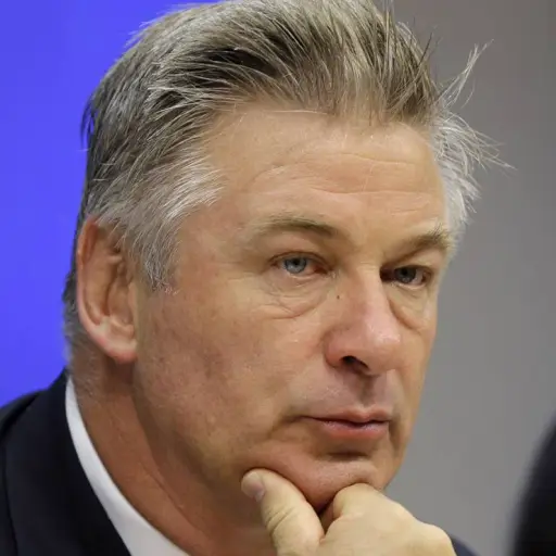 Alec Baldwin ,
