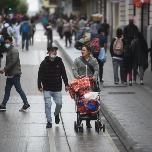 Frío en Ciudad de Guatemala. Foto: Edwin Bercián