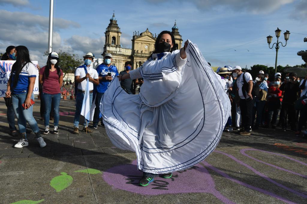 protesta-nicaraguenses-plaza-constitucion-14 | 