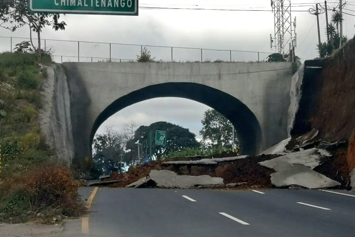 libramiento-chimaltenango-derrumbe-emisoras-unidas, 