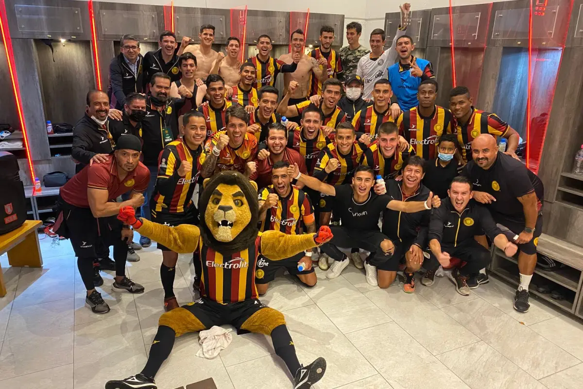 Foto: Leones Negros