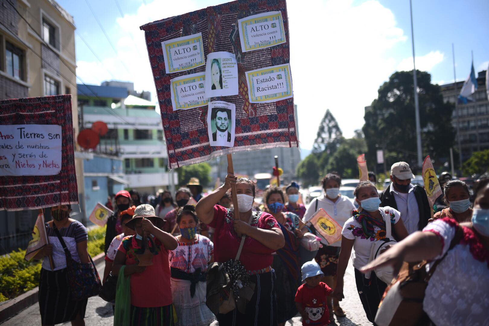 marcha-dia-contra-violencia-mujeres-emisoras-unidas11 | 