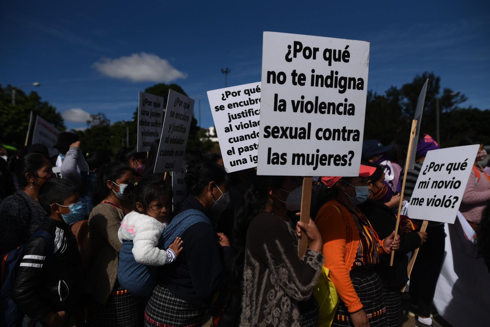 marcha-dia-contra-violencia-mujeres-emisoras-unidas5 | 