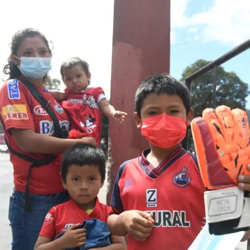 Familia Gabriel clásico 316 (2) ,