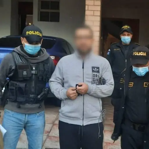 Uno de los capturados por estar implicado en el caso de corrupción en el INDE. Foto: Ministerio Público