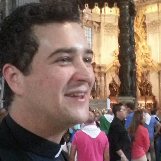 sacerdote-condenado-ofrendas-Italia ,