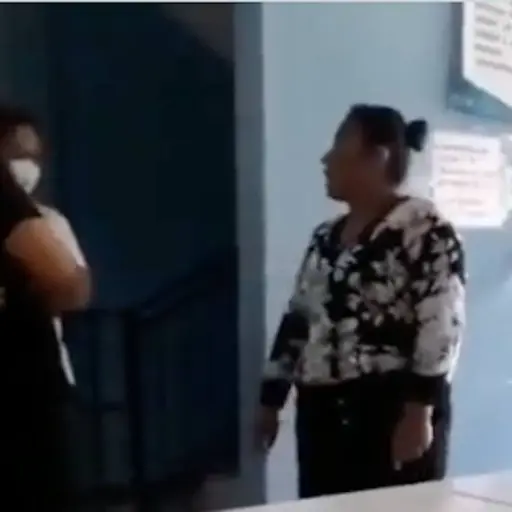 mujer-violenta-mascarilla-centro-salud-Jutiapa ,