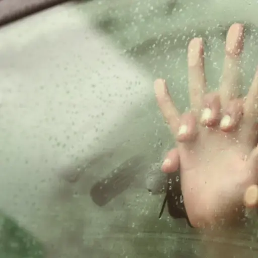 pareja-relaciones-sexuales-carro ,