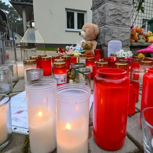 hombre-mata-esposa-hijas-Alemania ,