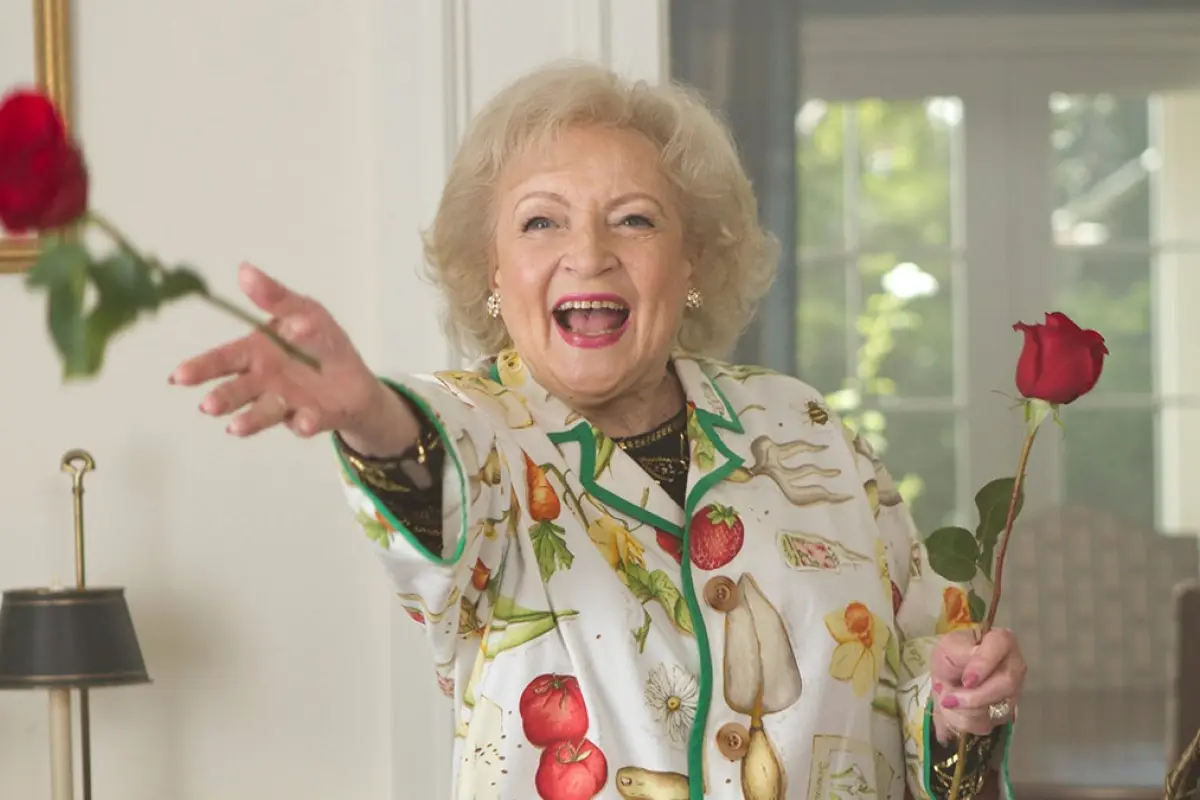 Betty White 1, 